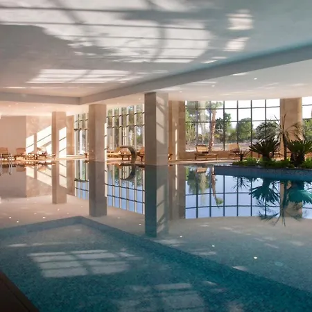 Juju Premier Palace בלדיבי