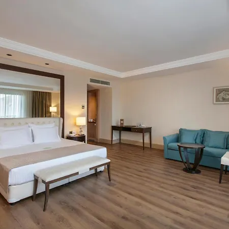 Juju Premier Palace Hotel 5*
